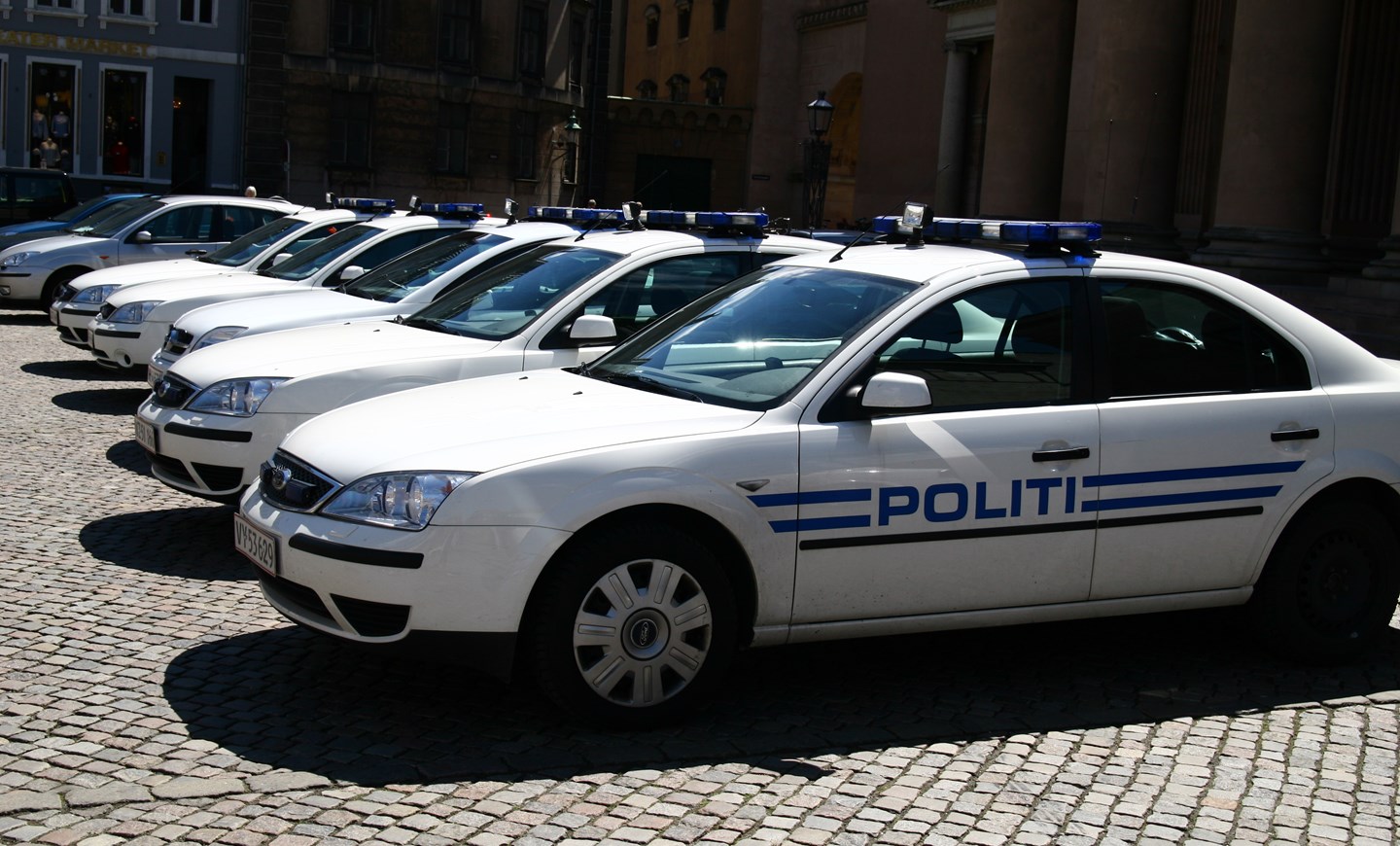 GENRE_politi politibiler